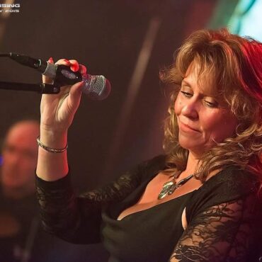 photo of our lovely backing singer