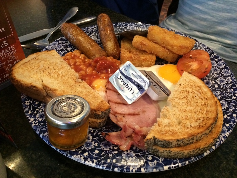 Breakfast in Bodmin