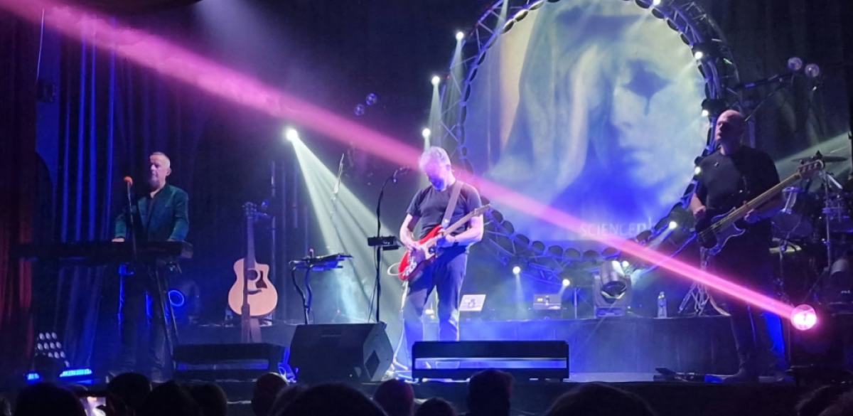 Black White Red Simple Modern Elegant Video How To YouTube Thumbnail (1)