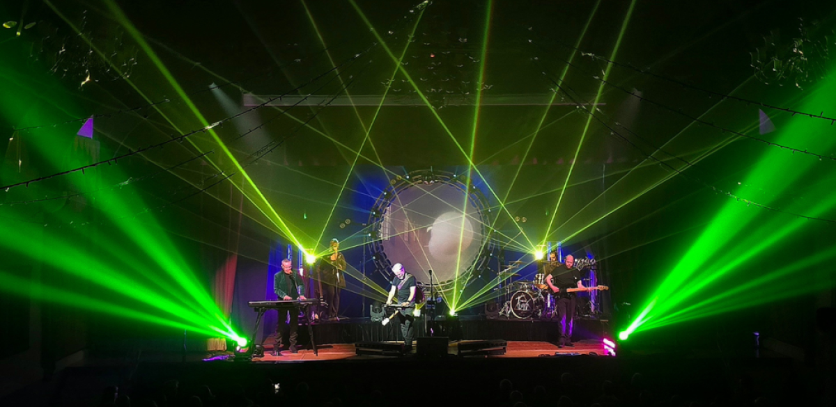 Black White Red Simple Modern Elegant Video How To YouTube Thumbnail